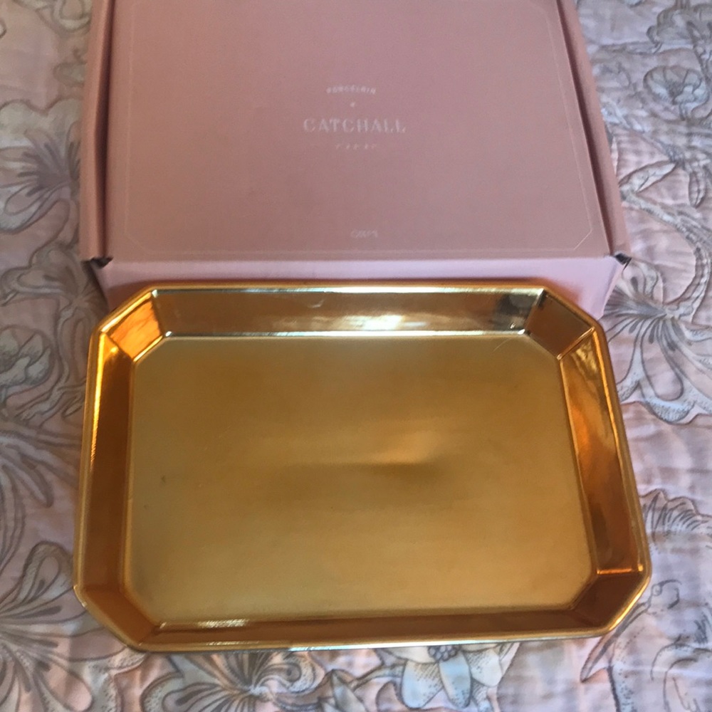 Gold Porcelain Catchall
